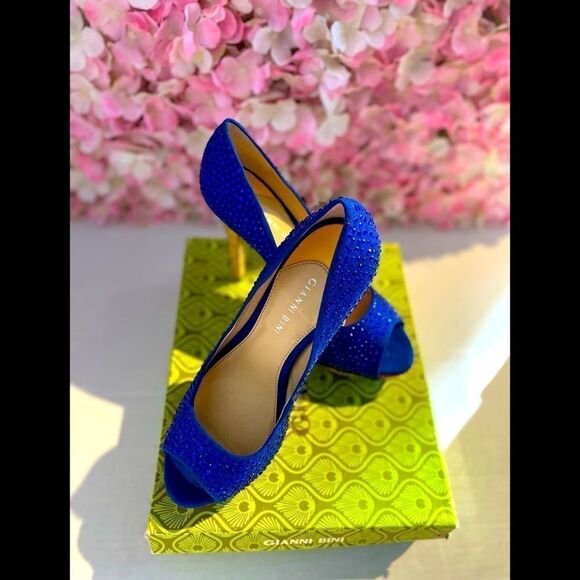 Gianni Bini Blue and Gold Heels - Picture 6 of 6